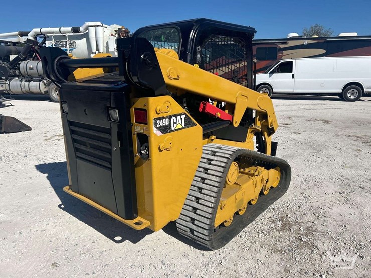 caterpillar-249d-image-3
