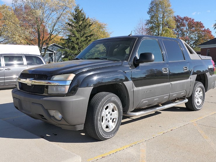 2005-chevy-avalanche-4x4-4dr-pickup,-sn:3gnek12z85g233782,-5.3l-v8,-4wd,-18-image-1