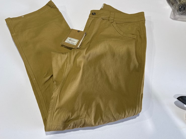#23572-•-unused-avery-xlt-khakis-image-1