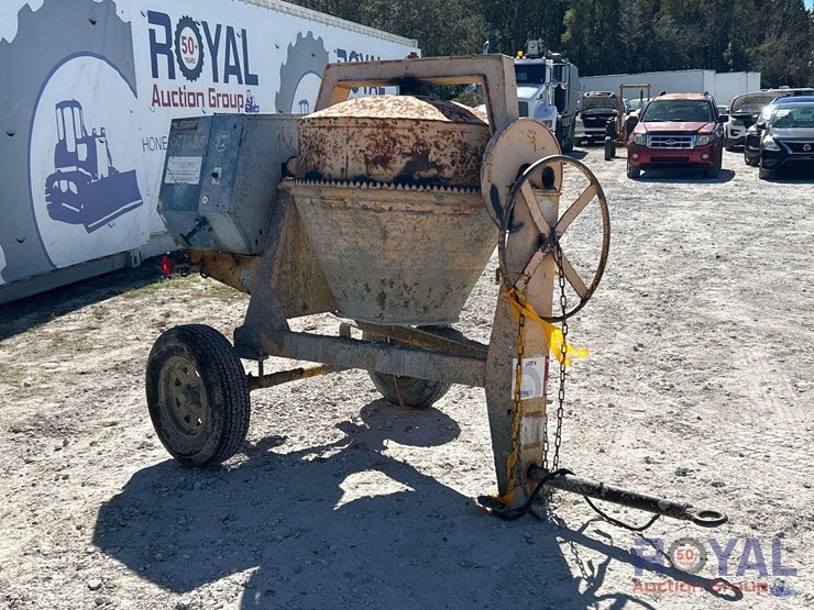 2004-950m-towable-cement-mixer-image-2