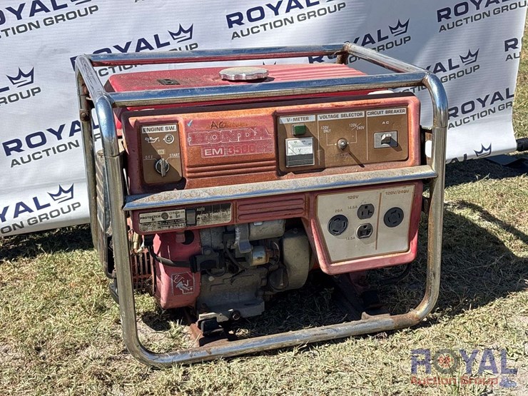 honda-em3500sx-portable-gasoline-generator-image-1