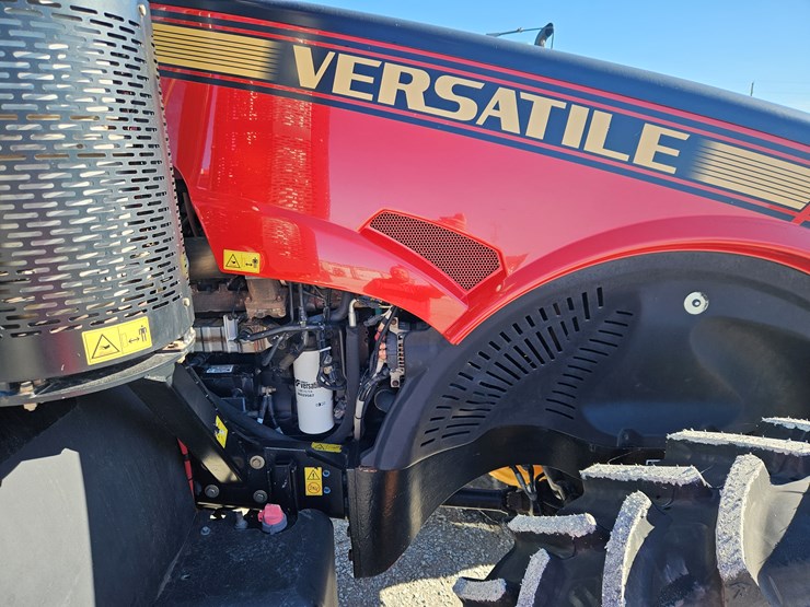 2013-versatile-260-image-19