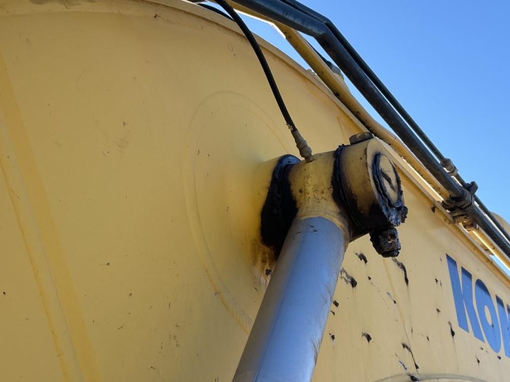 komatsu-pc360-lc-image-26