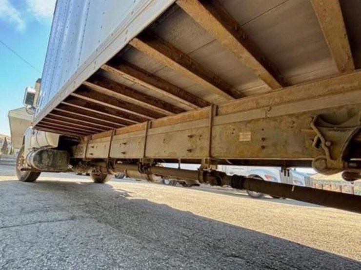 2013-ford-f750-xl-image-46