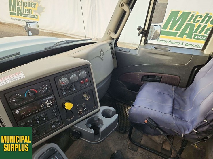 2018-international-workstar-7400-image-23