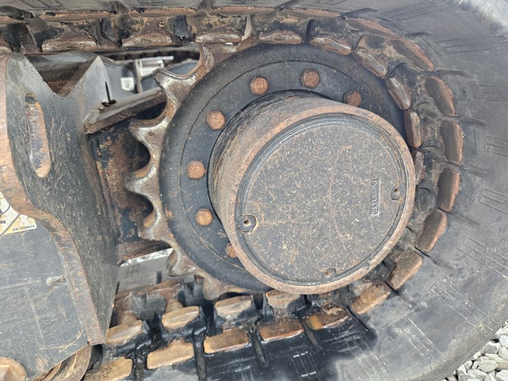 2022-bobcat-e60-image-13