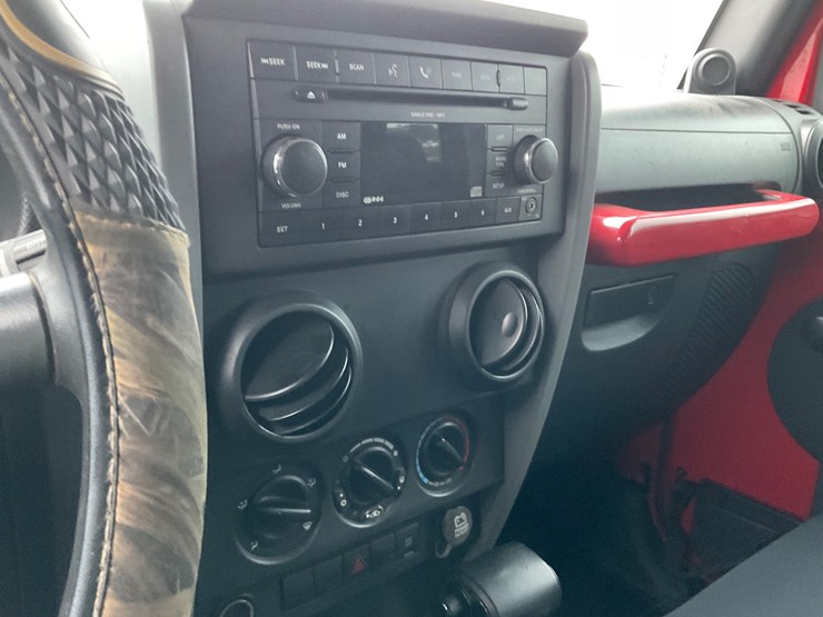 2008-jeep-wrangler-image-15