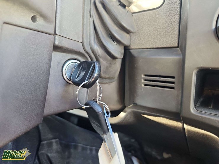 2009-ford-f150-image-16