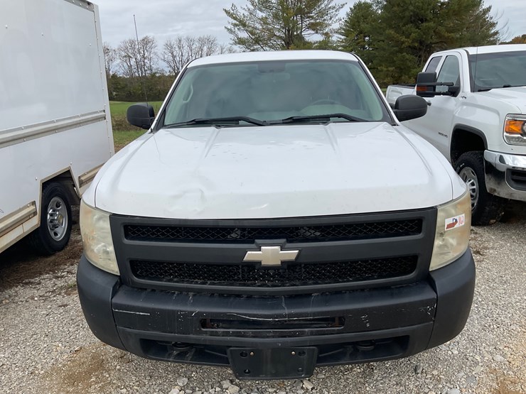 2013-chevrolet-silverado-image-6