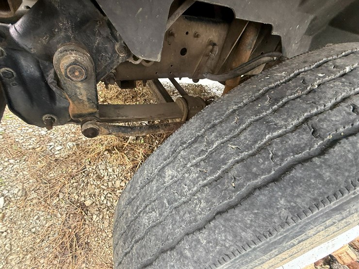 2002-caterpillar-3126-image-11