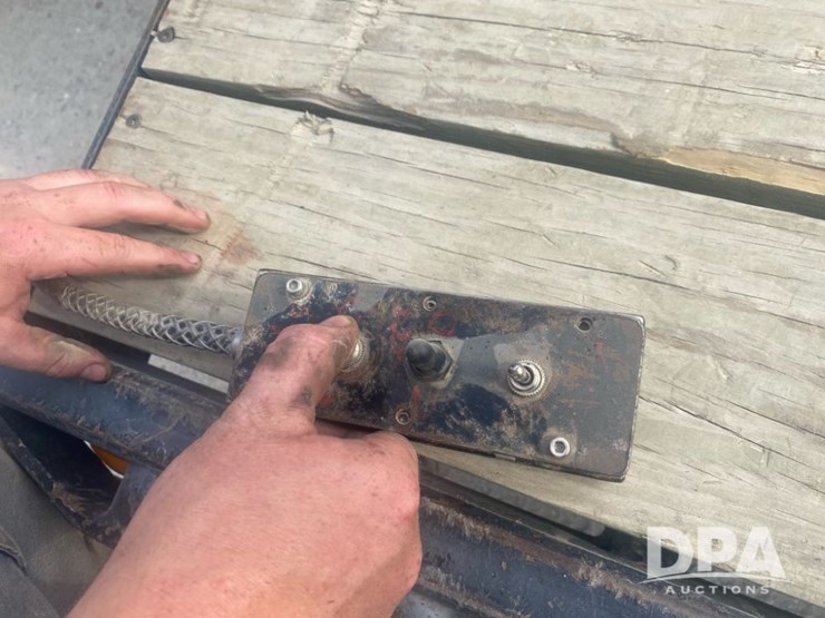 1999-trailmann-gooseneck-flatbed-trailer-(lld1460)-image-32