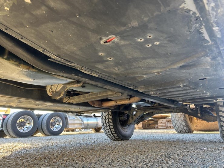 #5036-•-hummer-hmmwv-image-26