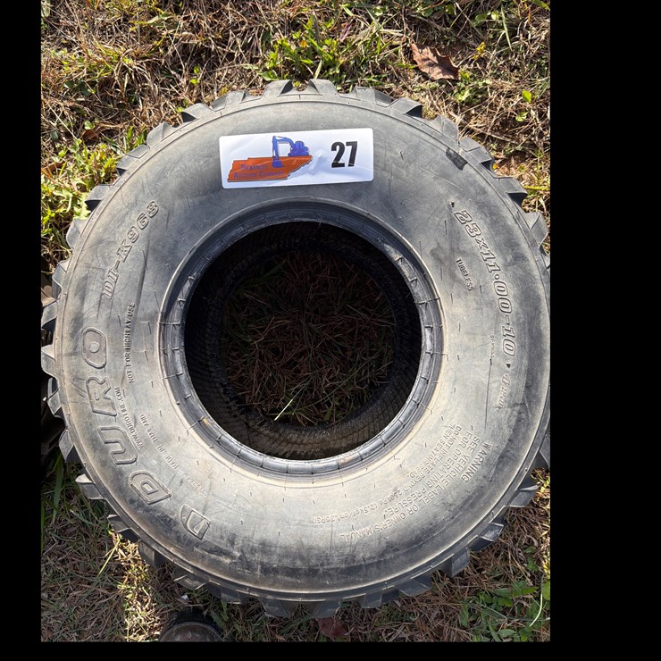 #27 • DURO 23x11 Tire