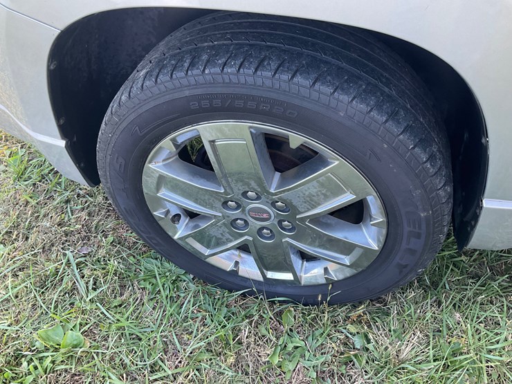 2015-gmc-acadia-image-9