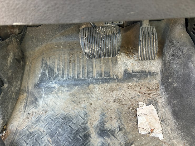 2010-ford-f150-image-34