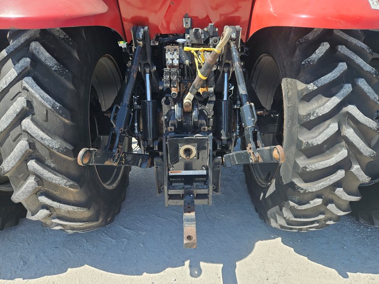 2011-case-ih-magnum-225-image-15