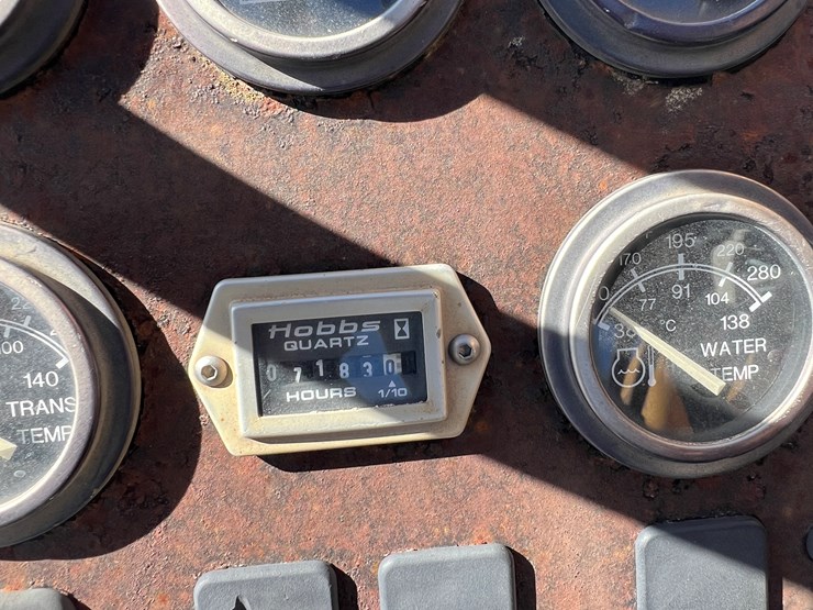 1999-case-686g-xr-image-10