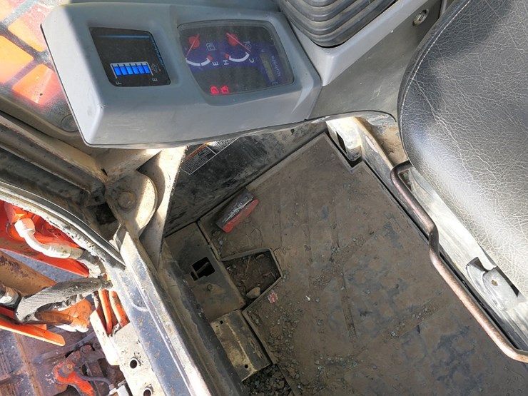 2018-kubota-svl95-2-track-loader,-sn:39481,-erops-w/-air,-hyd.-qt-bucket,-a-image-29