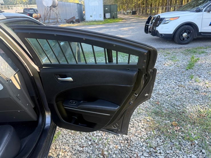 #22573-•-2015-dodge-charger-police-car-vin:-2c3cdxag3fh745839-image-22