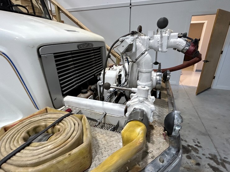 1993-freightliner-fl80-image-52