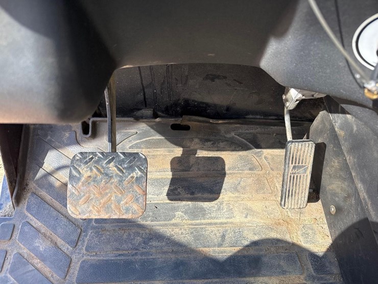 2013-caterpillar-tl642c-image-20