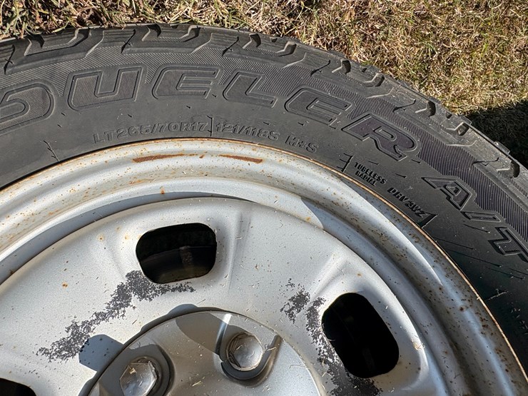 2017-dodge-1500-image-5