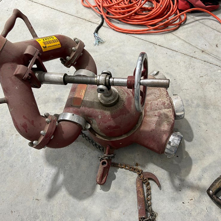 #22570 • Akron Brass 501 Fire Deck Deluge Gun T150