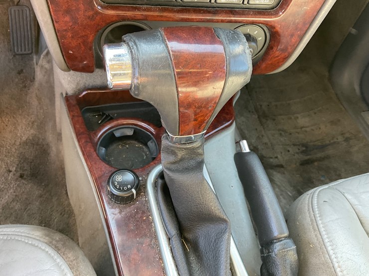 2005-gmc-envoy-image-16