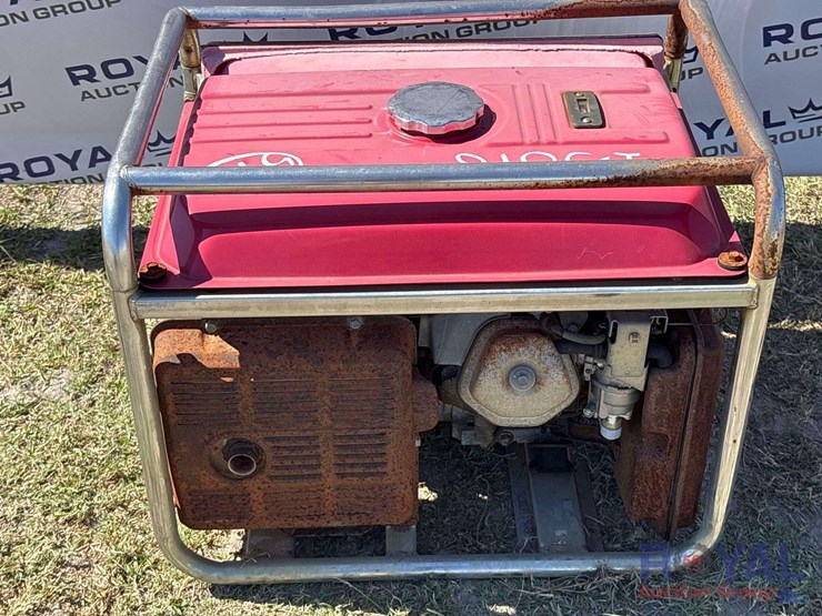honda-em3500s-portable-gasoline-generator-image-4