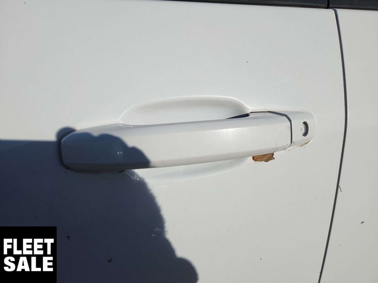 2016-chevrolet-silverado-2500hd-image-37