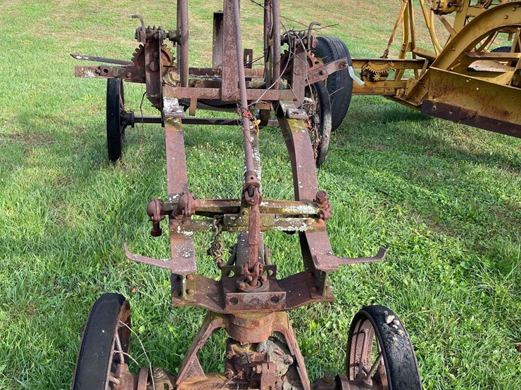 pull-type-grader-image-9