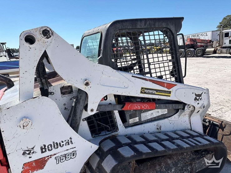 2018-bobcat-t590-image-10