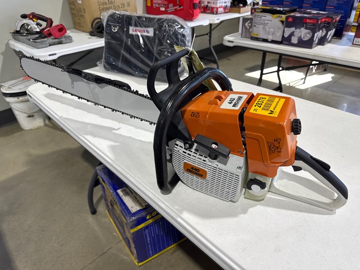 #28378-•-unused-pro-mag-440-28"-commercial-chainsaw-image-1
