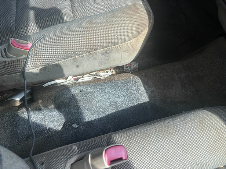 2010-link-175-image-37