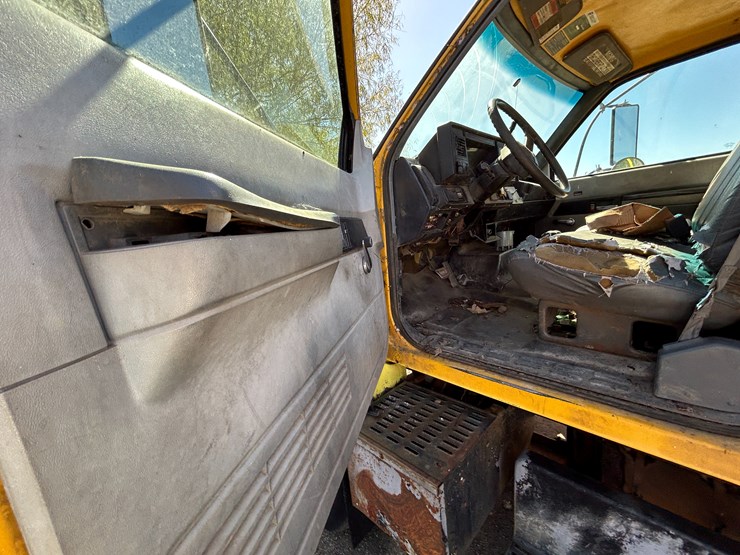 1993-gmc-topkick-image-55