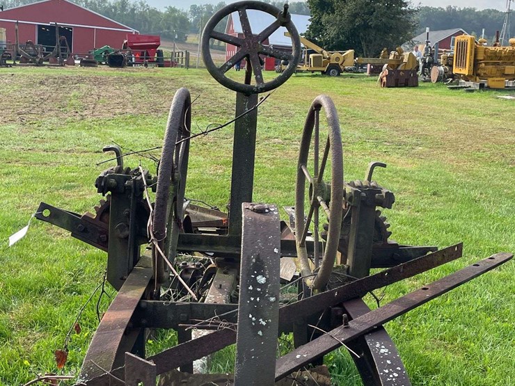 pull-type-grader-image-19