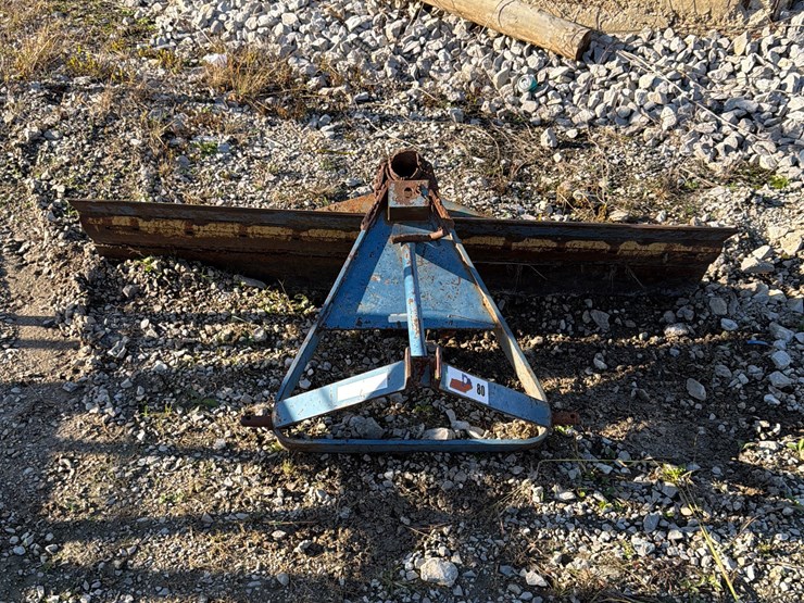 #80-•-3-point-hitch-grader-blade---6-ft-image-1
