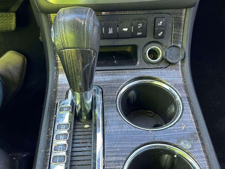 2014-gmc-acadia-image-19