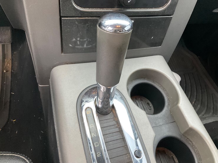 2004-ford-f150-image-17