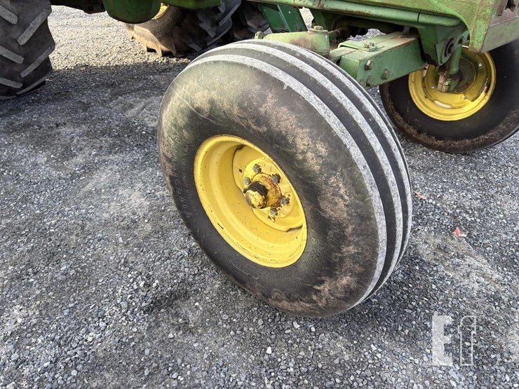 john-deere-4430h-image-3