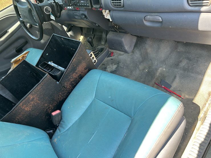 2001-dodge-ram-1500-image-22