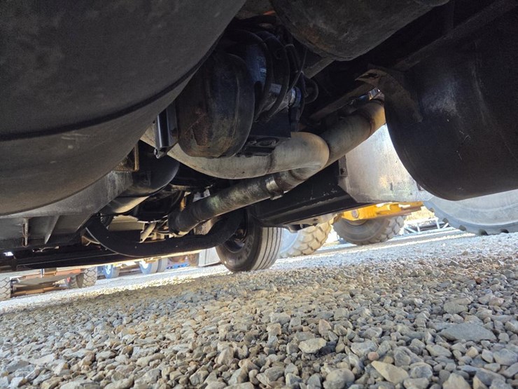 2007-peterbilt-386-image-44