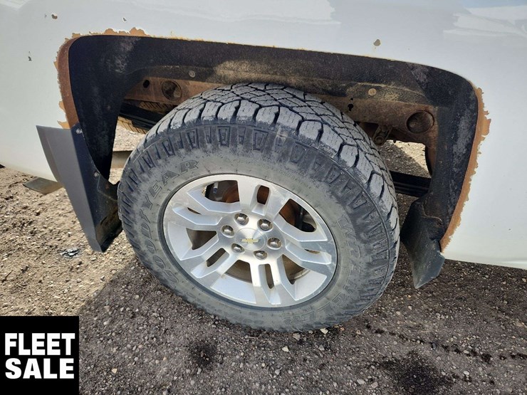 2017-chevrolet-silverado-1500-image-36