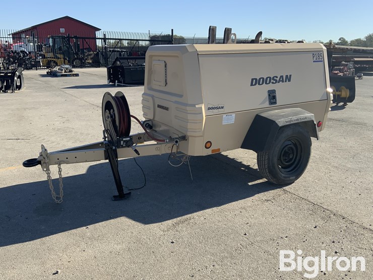 2005-doosan-p185wjd-image-1