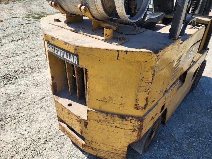 clark-t500-forklift-image-24