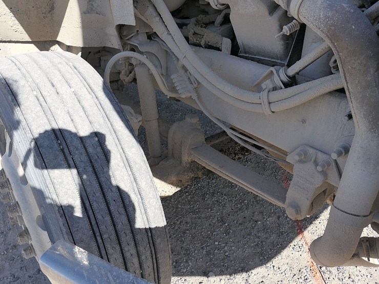 2004-mack-ch613-image-20