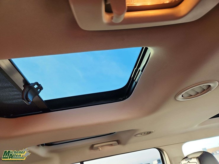 2010-ford-flex-image-21