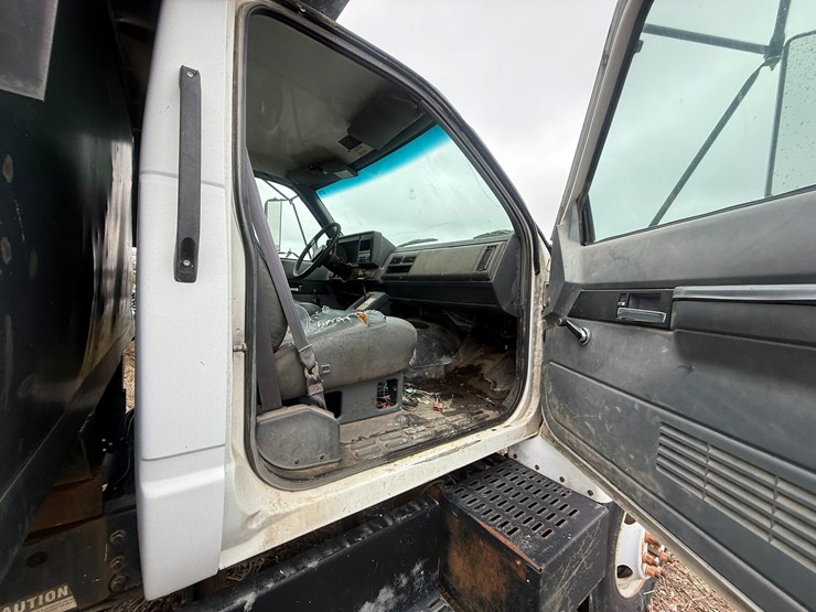 2002-caterpillar-3126-image-35