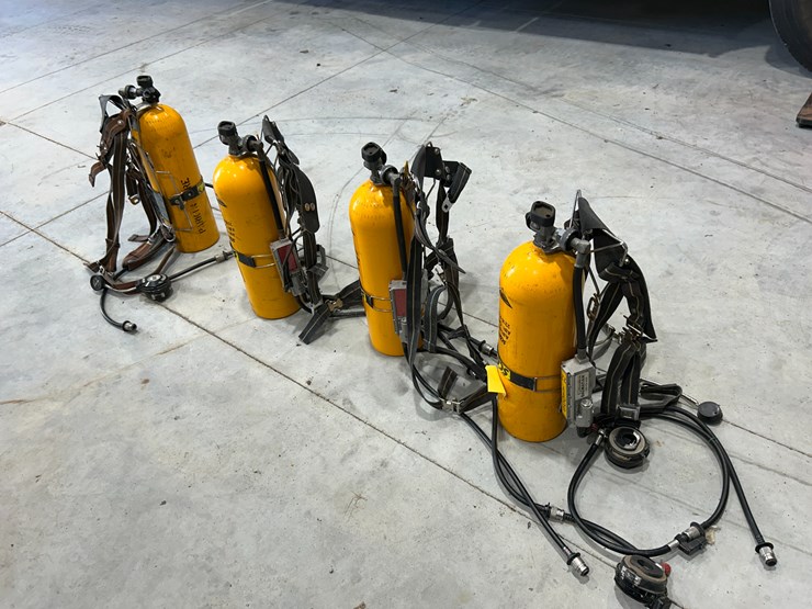 #22569-•-lot-of-(6)-scott-air-packs-image-3