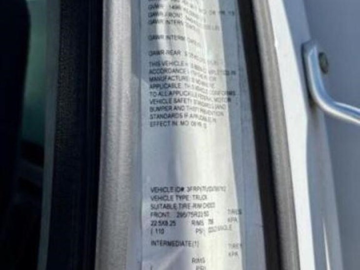 2013-ford-f750-xl-image-56